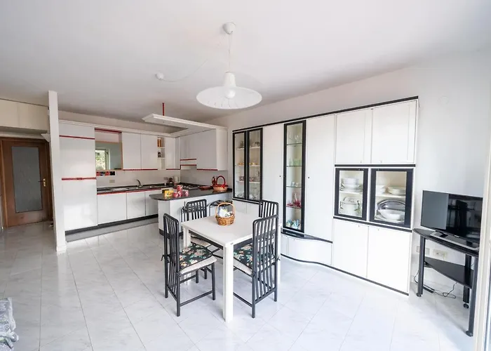 Mare E Monti * Амальфи